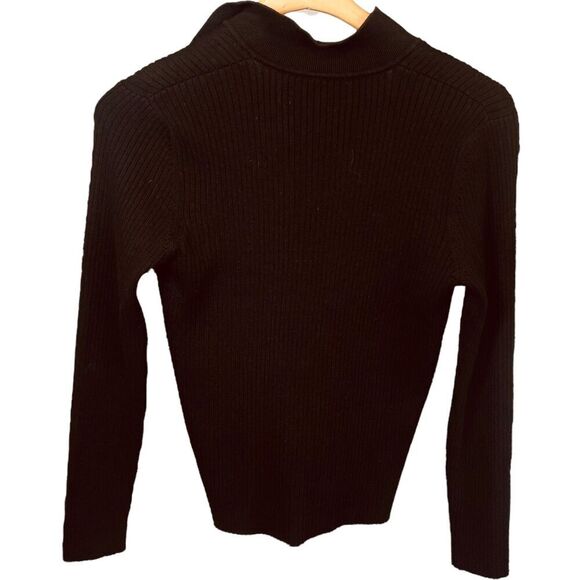 Ralph Ralph Lauren Ribbed V Neck Long Sleeve Sweater with Lace Up Detail - Picture 8 of 11